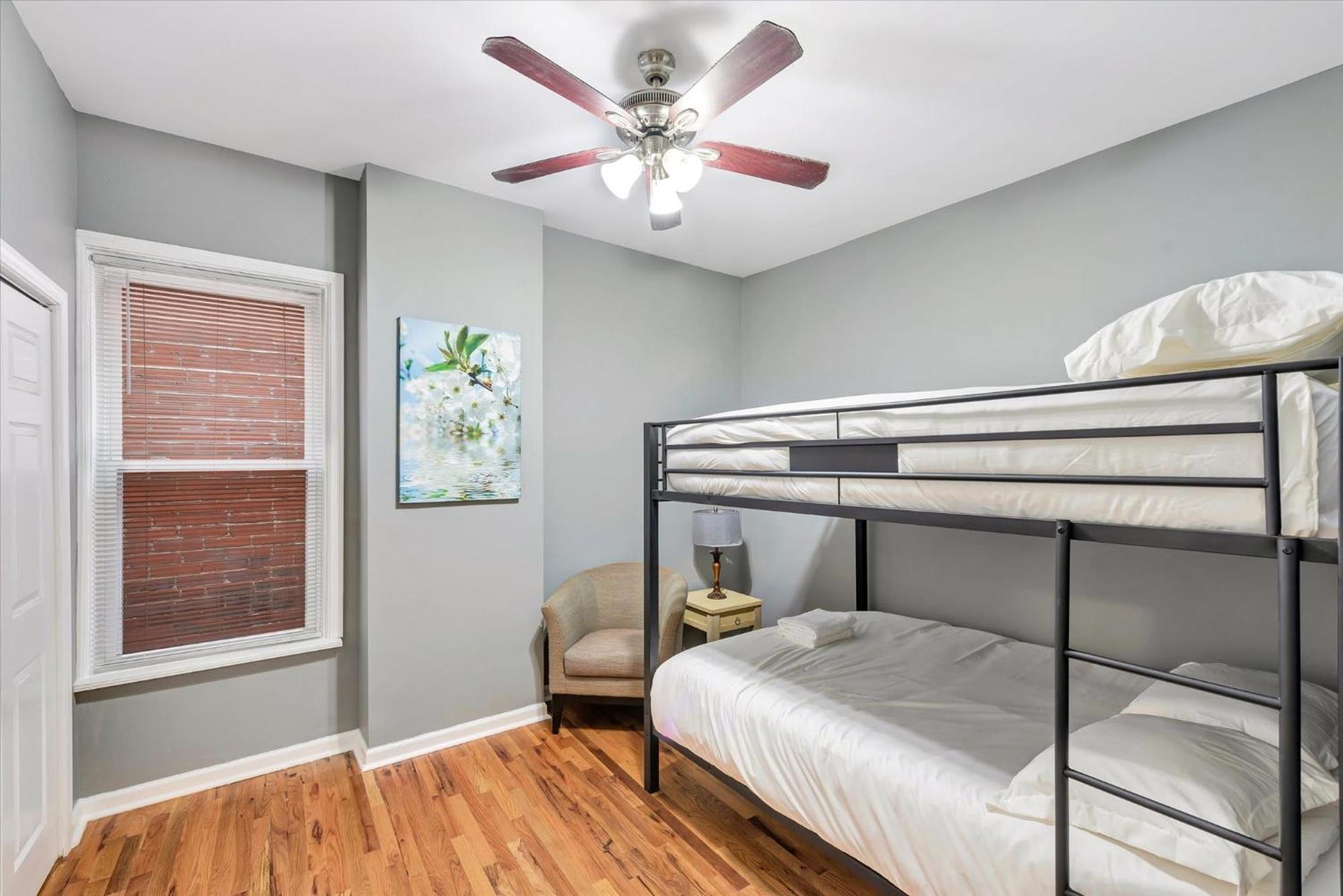Historic St Louis Community Living With 4 Queen Beds Clifton Heights Exterior photo